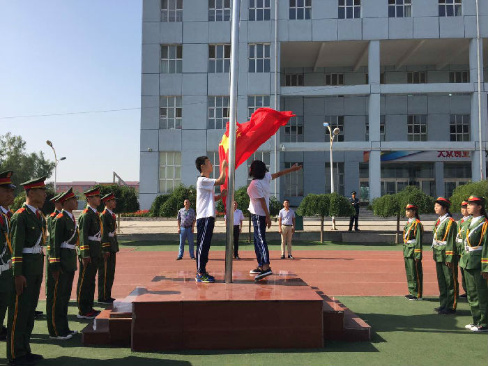 升旗 (3).jpg