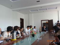 我校组织部分教师赴祁县高级职业中学考察
